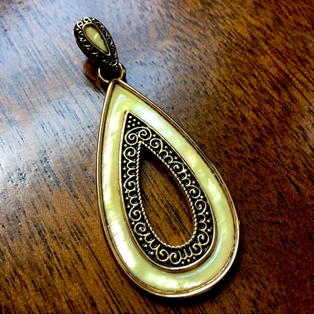 Lia Sophia Mother of Pearl Pendant / Slide